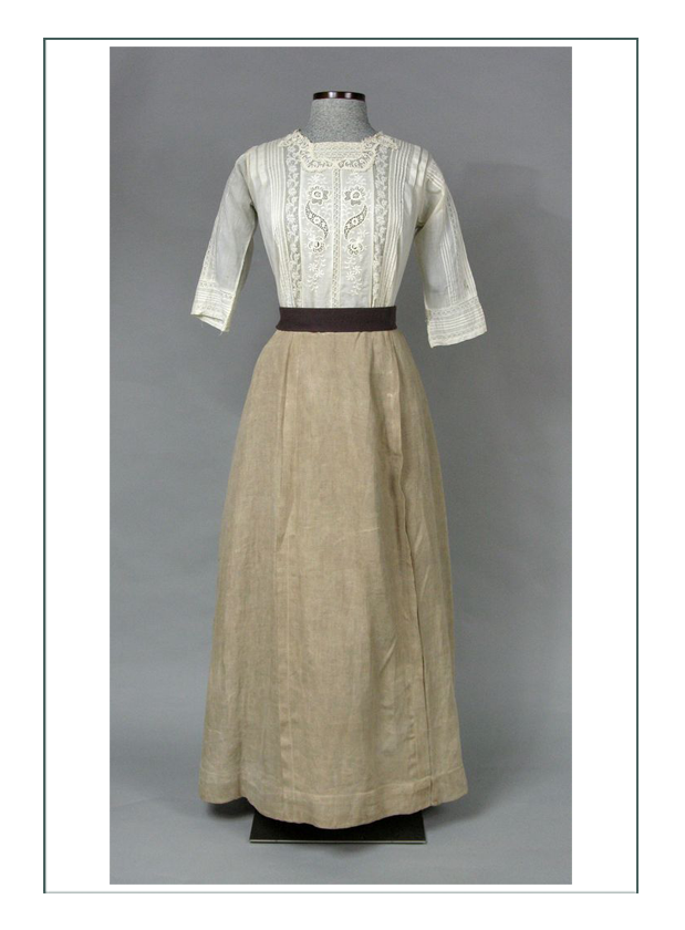 This item is unavailable -   Housewife dress, 1910s fashion women,  Lovely clothes